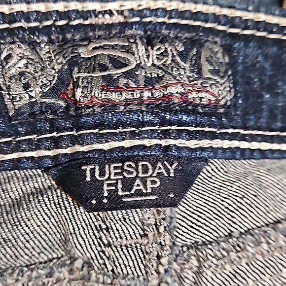 NWT Silver Bootcut Distressed Jeans - Picture 10 of 16